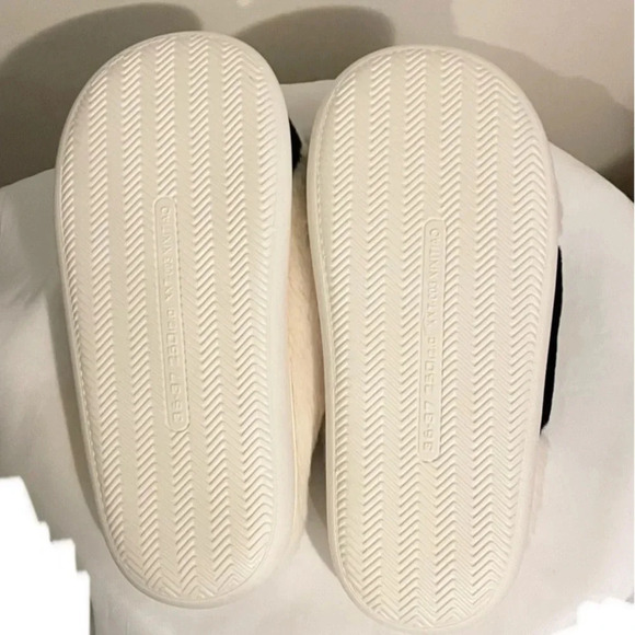 Sz 36-37 S SIZE - Small: 5-6 Women Cartoon Animal Slippers Shoes Cute Plush cow - Picture 4 of 4